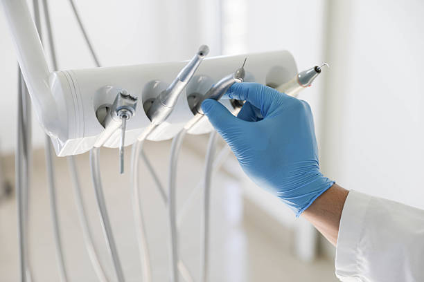 Professional Emergency Dentist technician working in Mountain House, CA